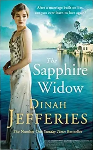 Dinah Jefferies எழுதிய The Sapphire Widow - Book Cover